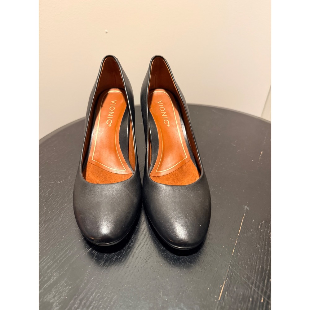 Vionic Mariana Black Leather Block Heel Pumps Womens Size 7 Almond Toe Shoes - Picture 2 of 11